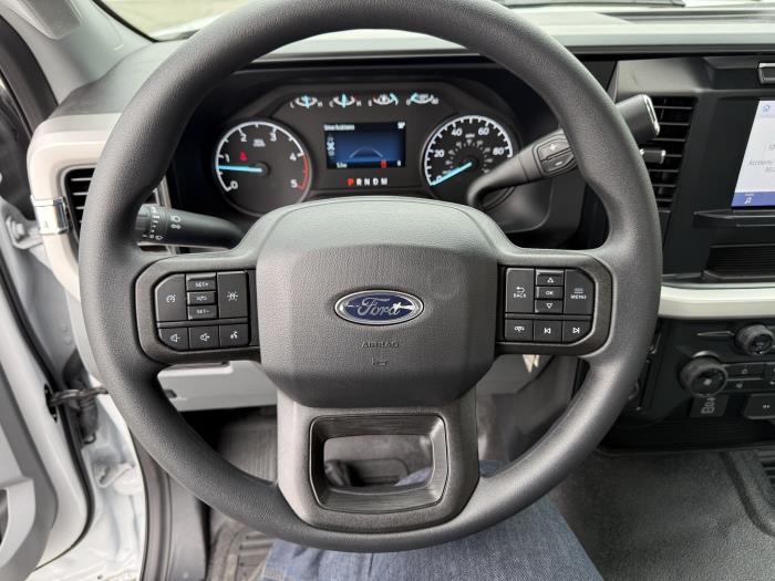 2027 Ford F-450-14