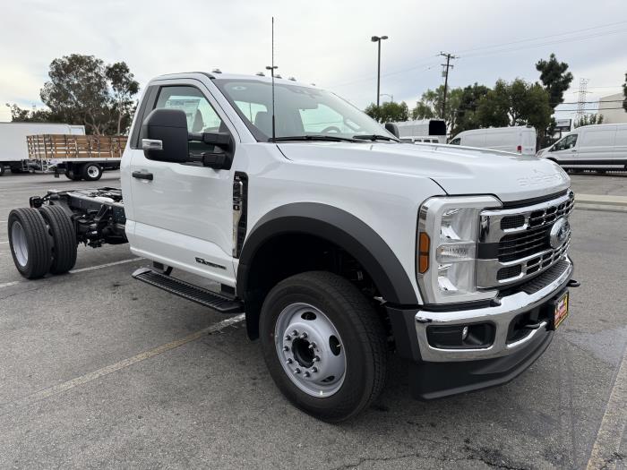 2027 Ford F-450-5
