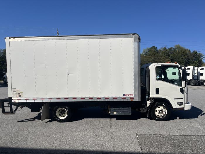 2020 Isuzu NPR-3