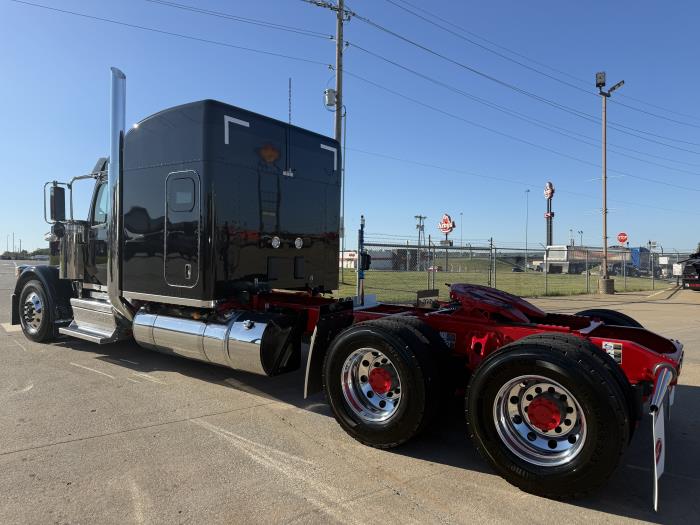 2027 Peterbilt 589-5