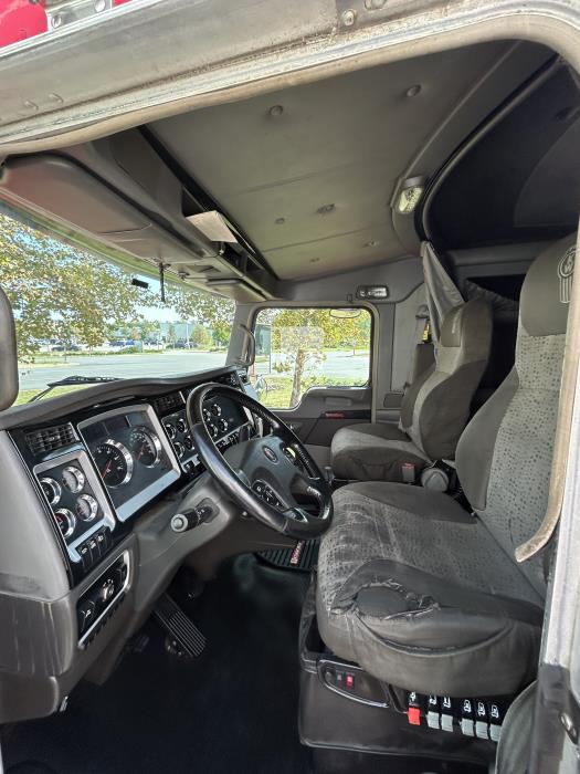 2019 Kenworth T800-5