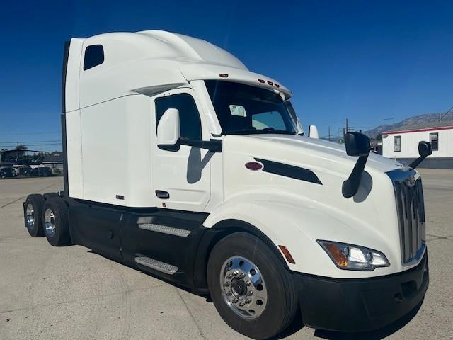 2023 Peterbilt 579-16