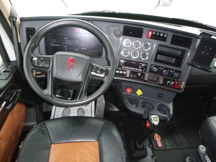 2023 Kenworth T680-14