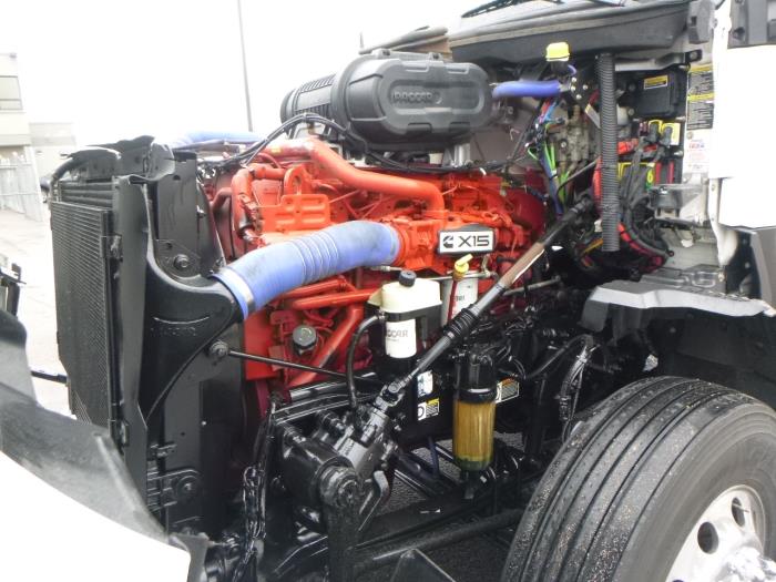 2023 Kenworth T680-26