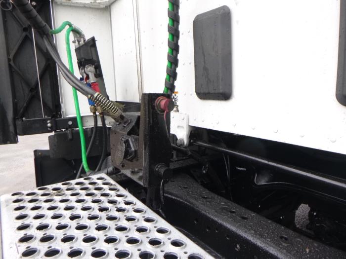 2023 Kenworth T680-38