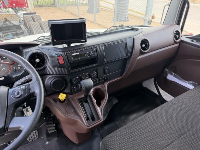 2026 Hino L6-19