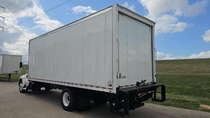 2022 Kenworth T270-3