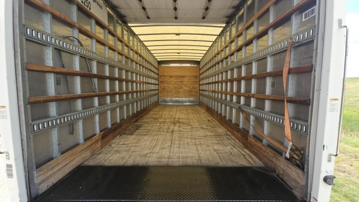 2022 Kenworth T270-7