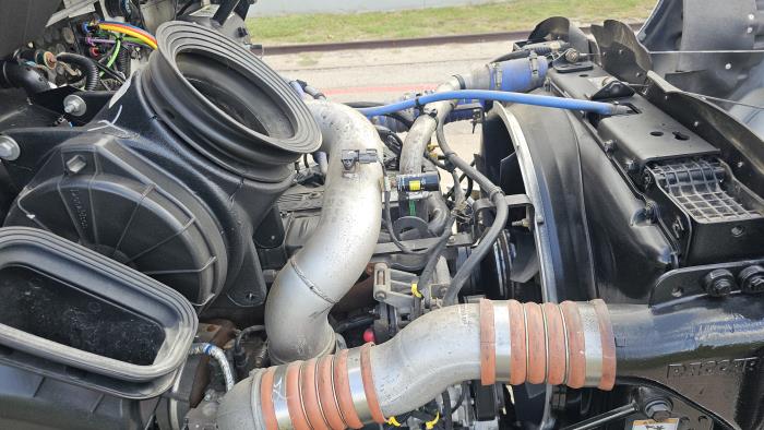 2022 Kenworth T270-24
