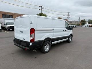 2027 Ford Transit-150-5