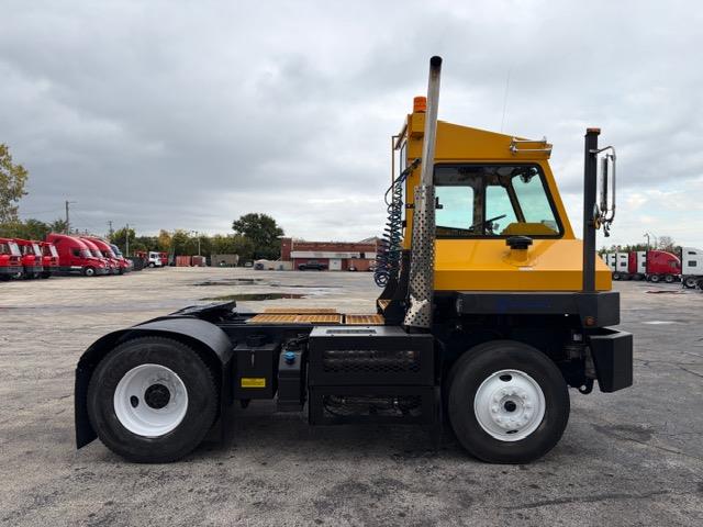 2022 Capacity TJ5000-8