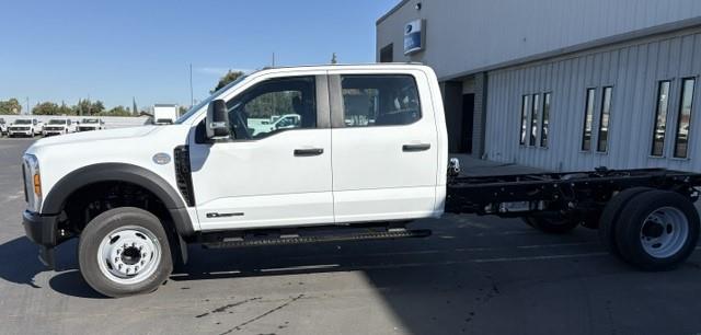 2027 Ford F-450-2