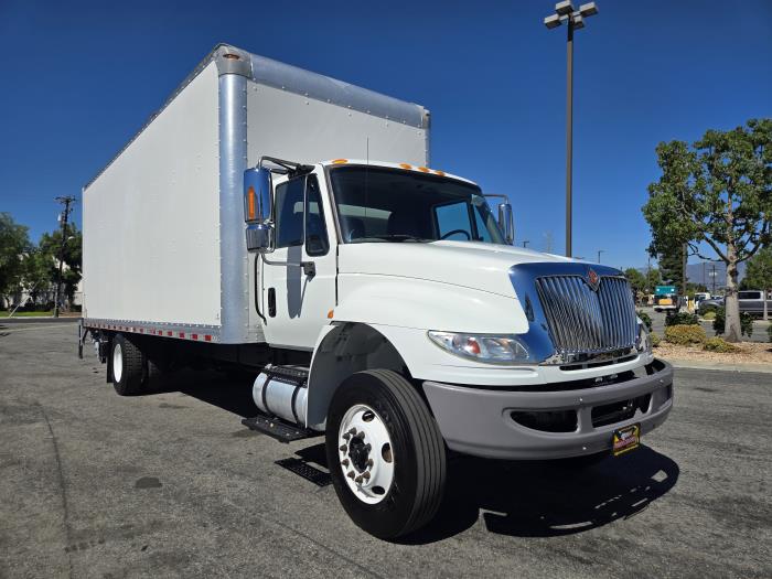 2019 International 4300-6