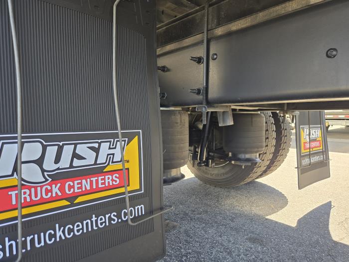 2019 International 4300-8