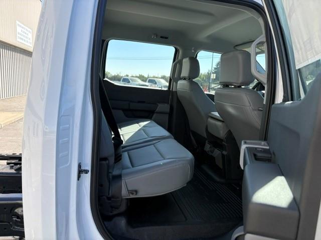 2027 Ford F-450-10