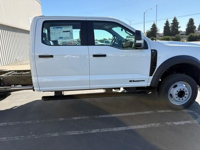 2027 Ford F-450-2