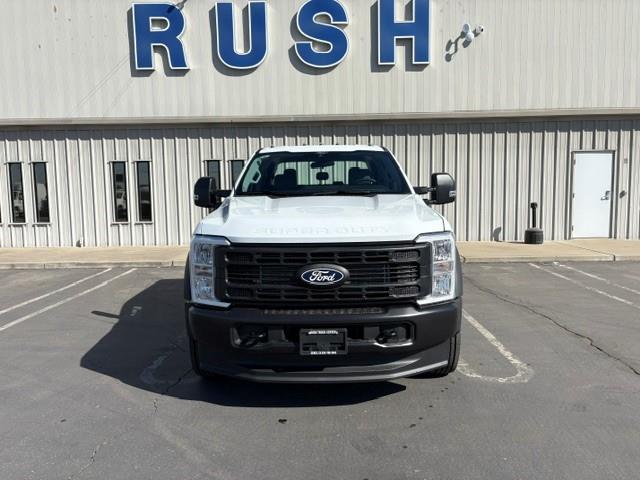 2027 Ford F-450-11