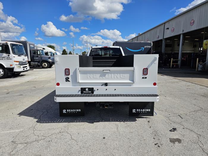 2026 Ford F-550-6