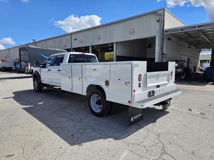 2026 Ford F-550-7