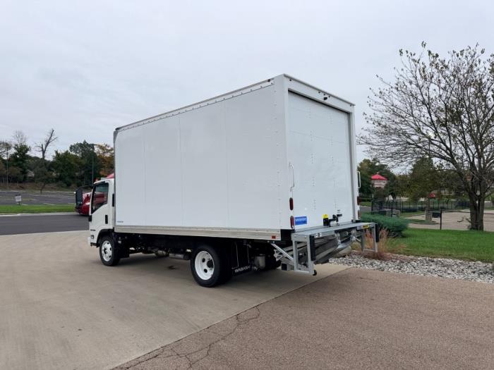 2026 Isuzu NPR-HD-7