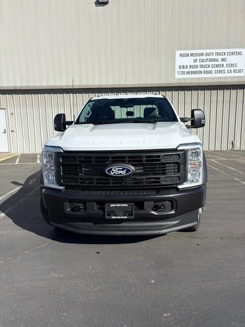 2027 Ford F-550-5