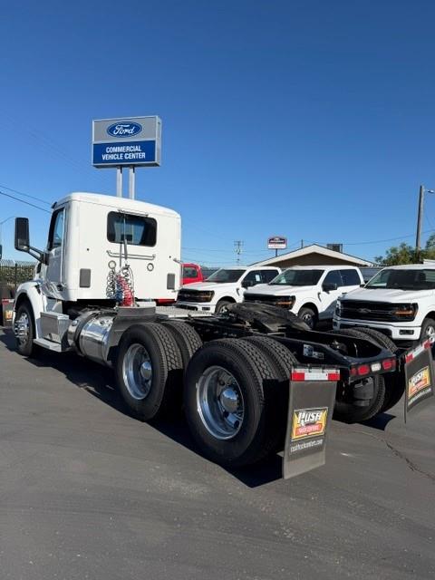 2019 Peterbilt 579-2