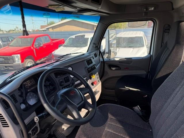 2019 Peterbilt 579-9