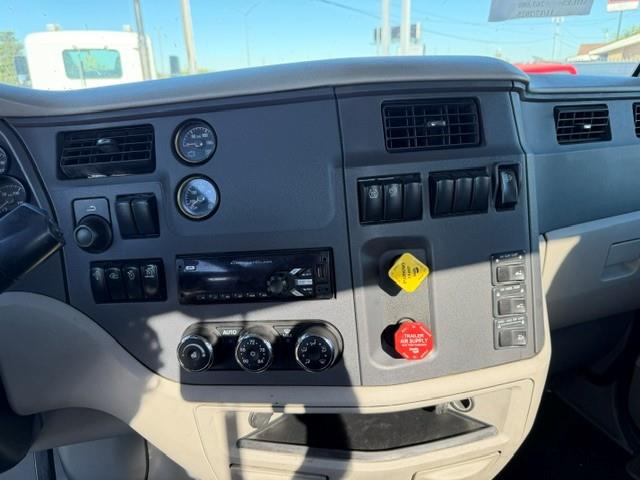 2019 Peterbilt 579-10
