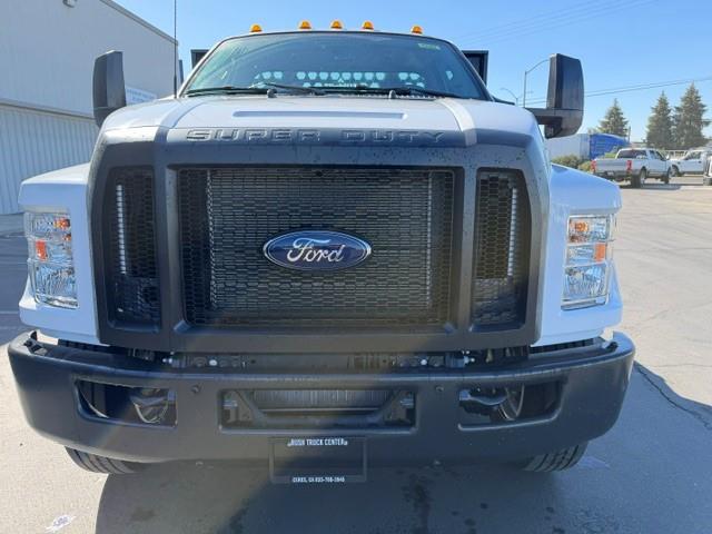 2027 Ford F-650 — photo 3