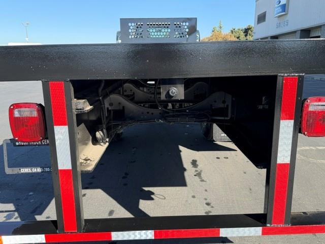 2027 Ford F-650-10