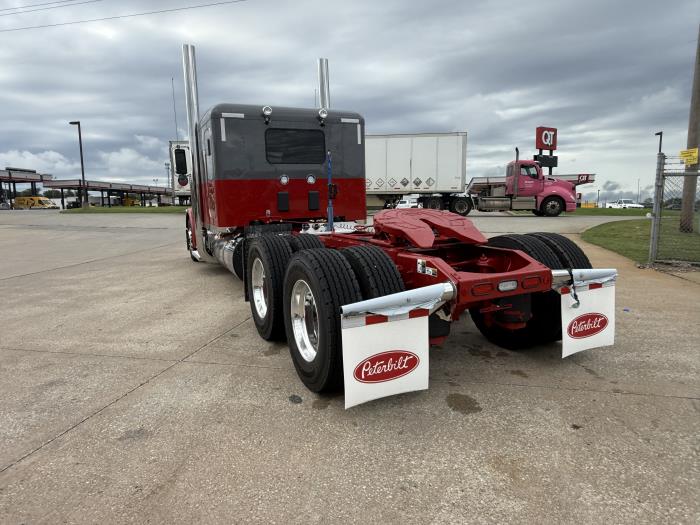 2027 Peterbilt 589-13