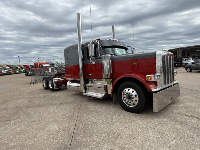 2027 Peterbilt 589-29