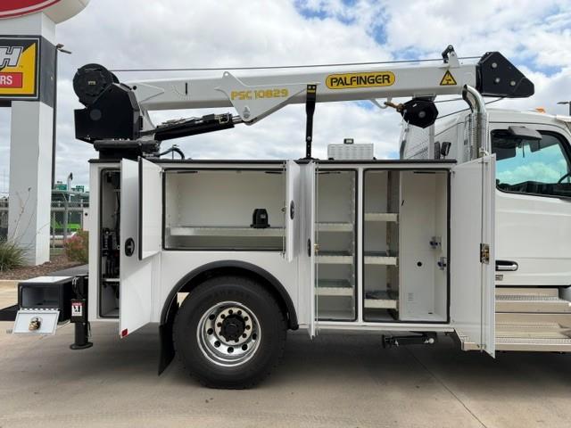 2027 Peterbilt 536-18
