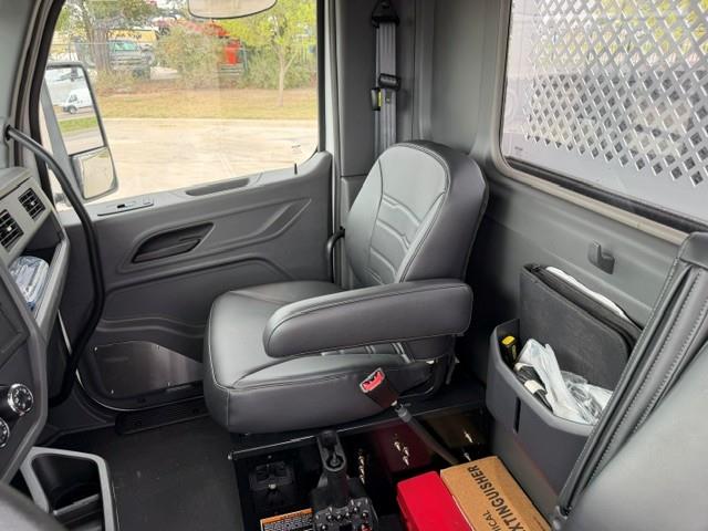 2027 Peterbilt 536-47