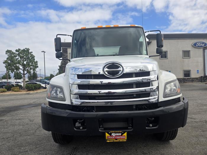 2020 Hino 268 — photo 7
