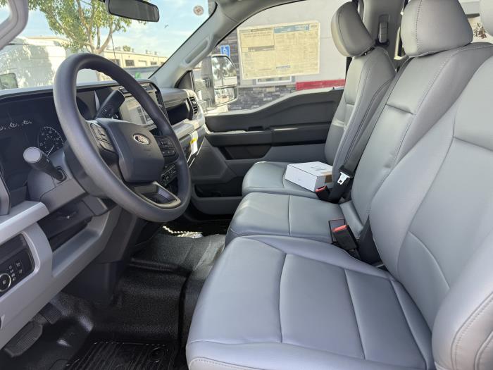 2027 Ford F-550-14