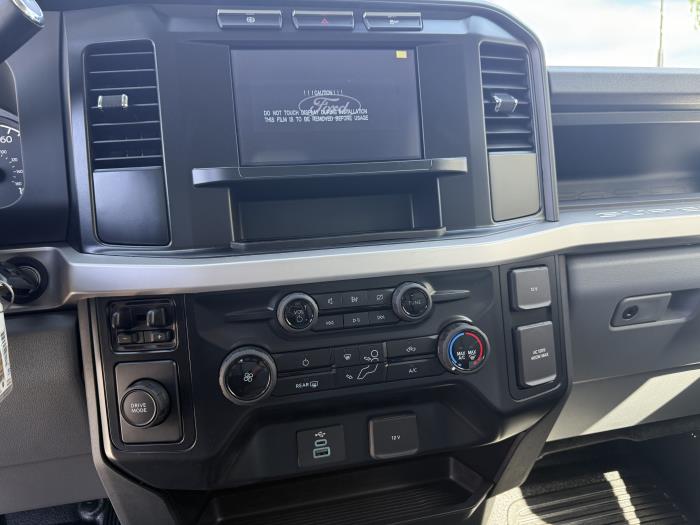 2027 Ford F-550-18