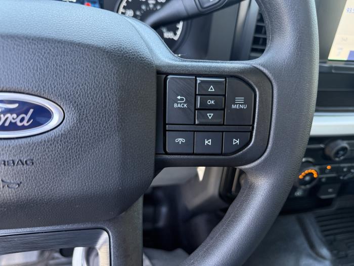 2027 Ford F-250-29