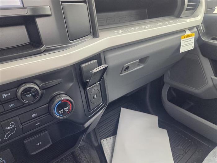 2026 Ford F-450-14