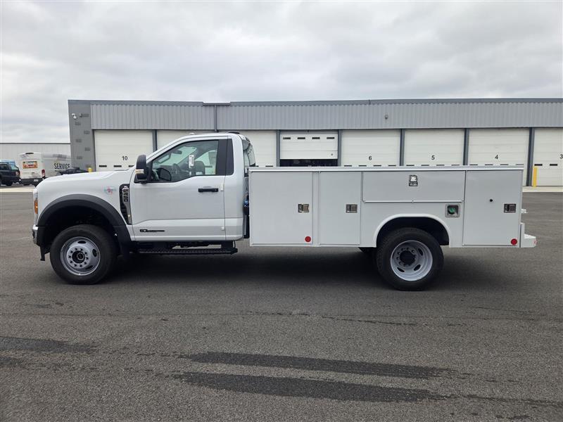 New 2026 Ford F-450 - photo 2