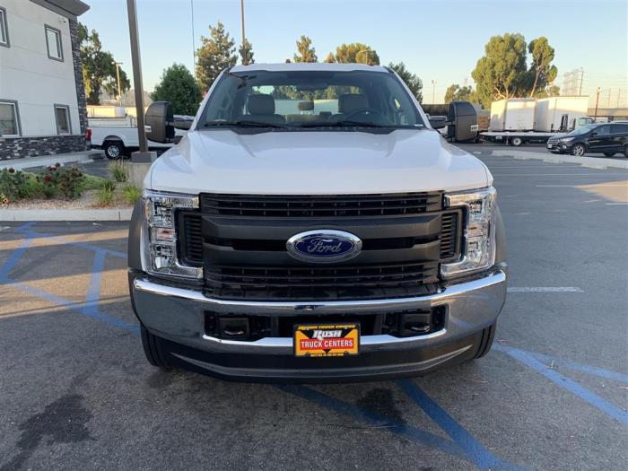 2027 Ford F-550-8