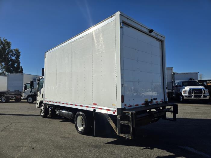 2021 Isuzu NPR-HD-8