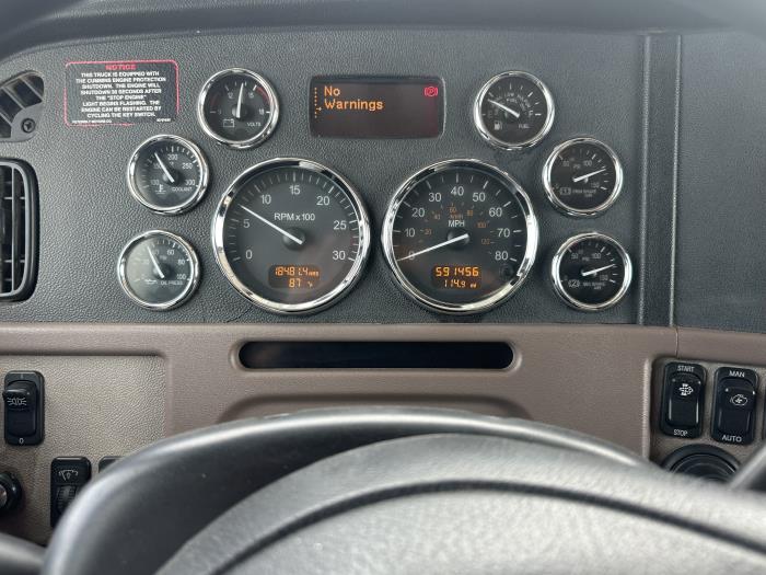 2015 Peterbilt 389-7