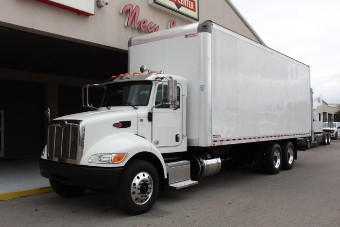 2020 Peterbilt 348-0
