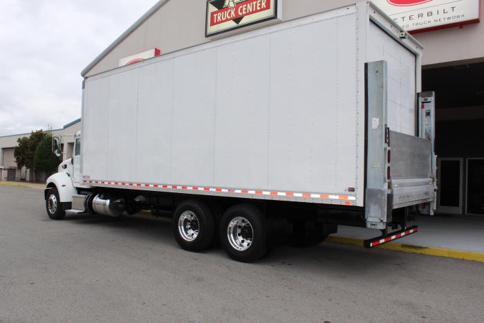 2020 Peterbilt 348-5