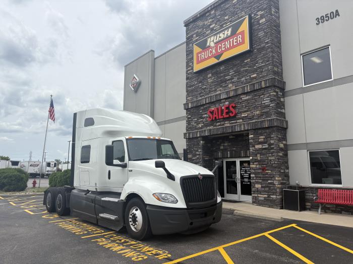 2023 International LT625-0