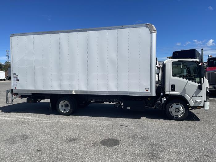 2027 Isuzu NRR-4