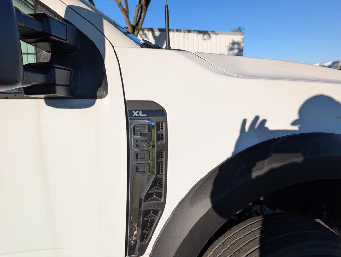 2026 Ford F-600-11