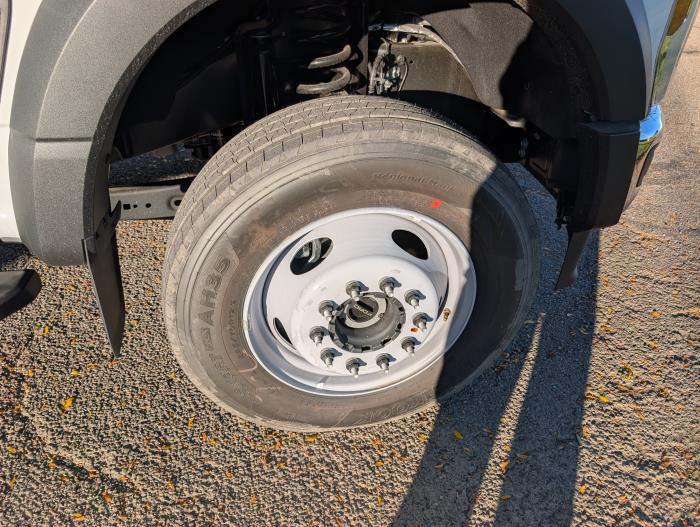 2026 Ford F-600-13