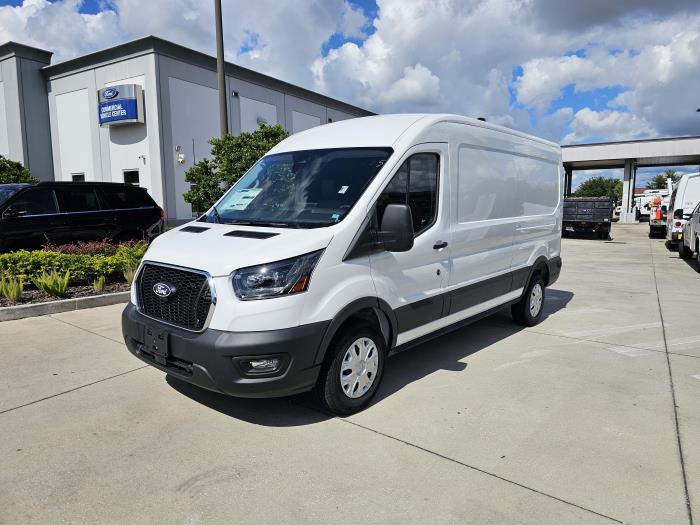 2026 Ford Transit-250-1